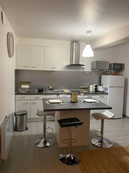 Absl Appartement วิลฟร็องช์-ซูร์-โซน ภายนอก รูปภาพ